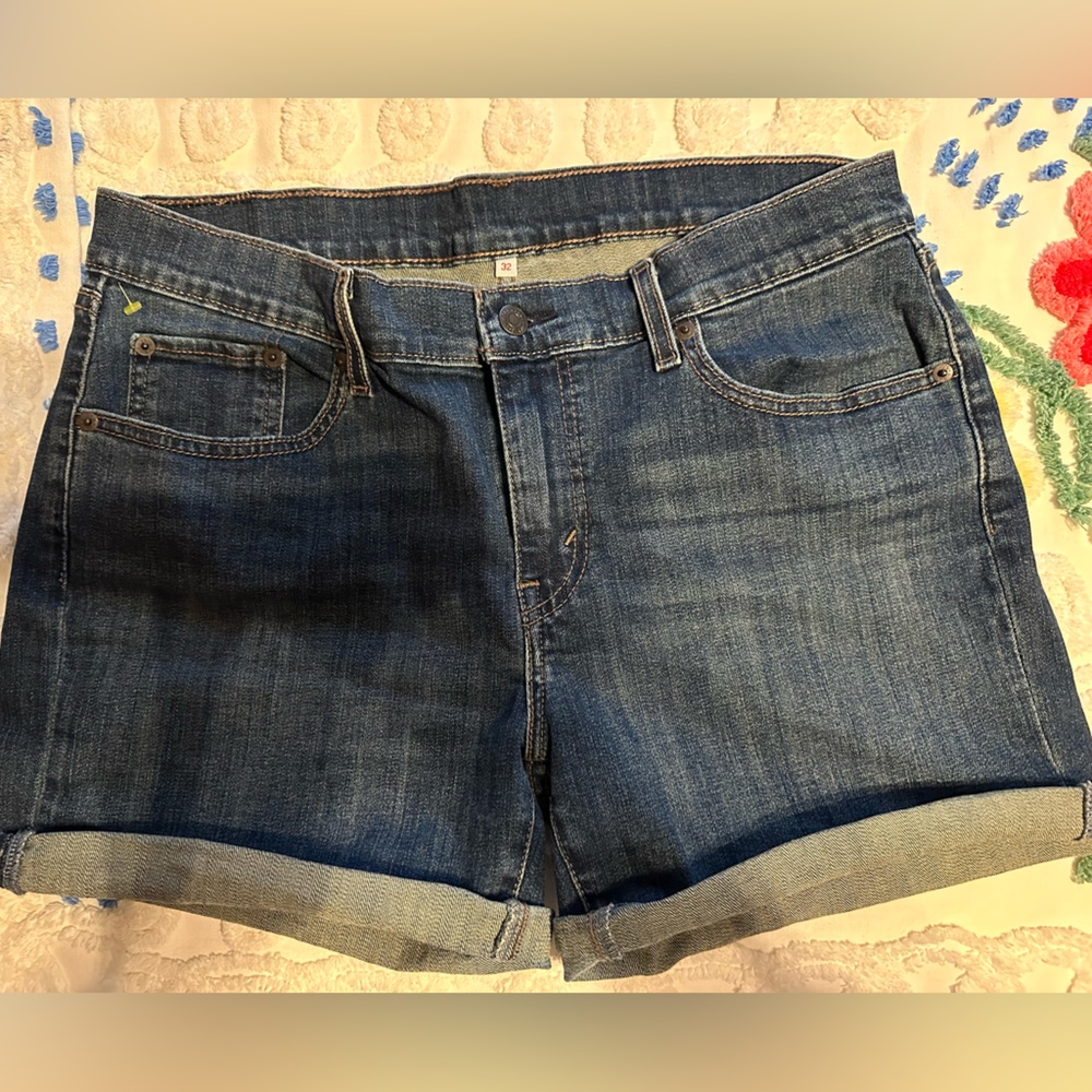 Levi denim shorts size 32. Excellent used condition.